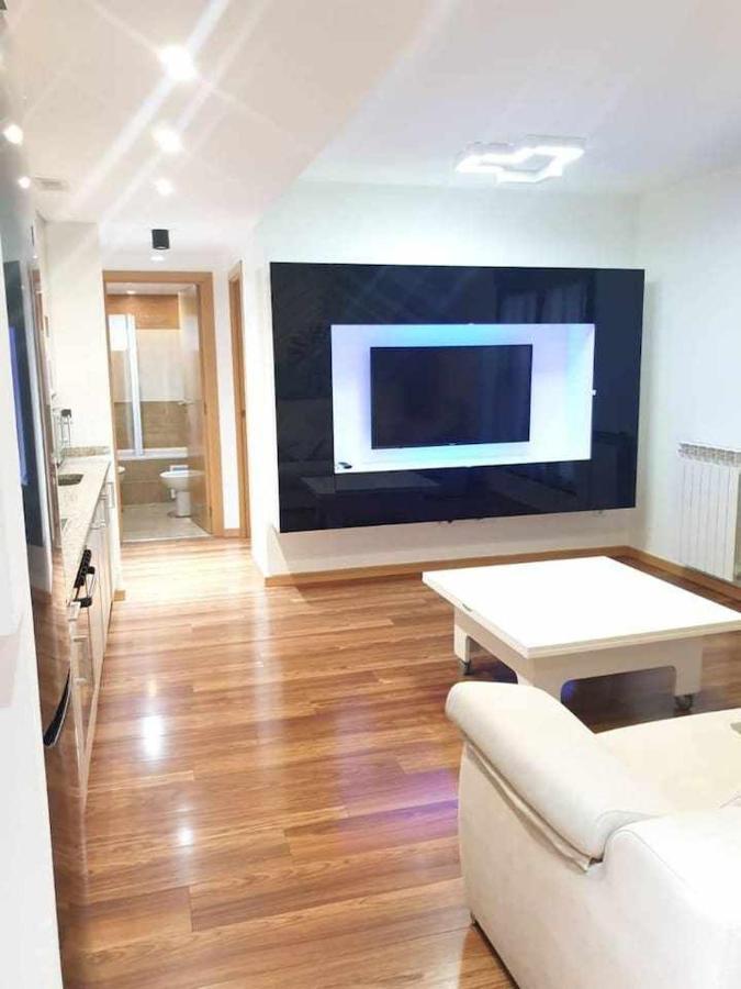 Centro Aparcamiento Gratuito Al Lado Del Pilar Apartment Сарагоса Екстериор снимка